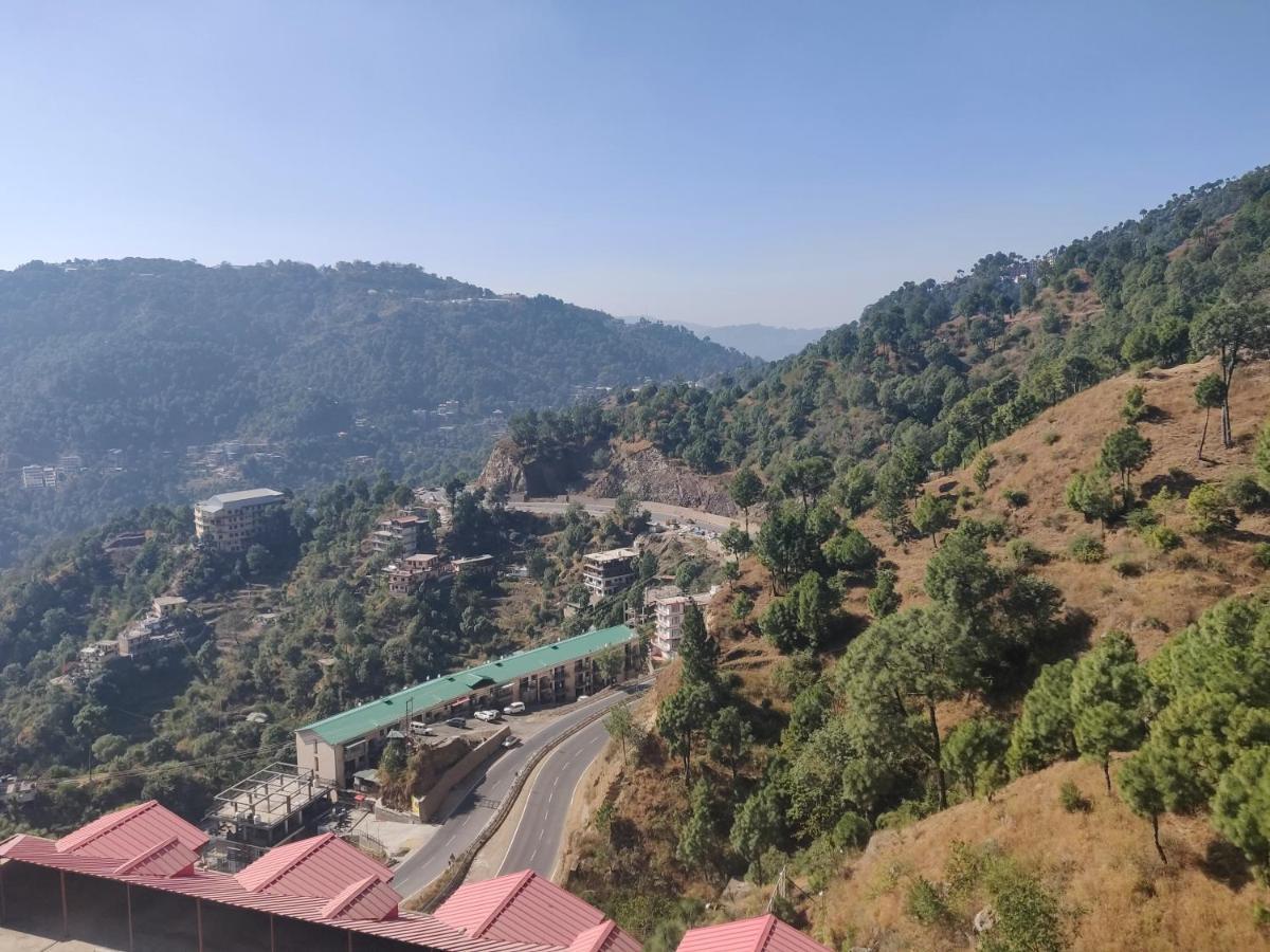 2Bhk Furnished Apartment/Near Kasauli/Barog/Luv Fun & Adventure Solan Exterior photo